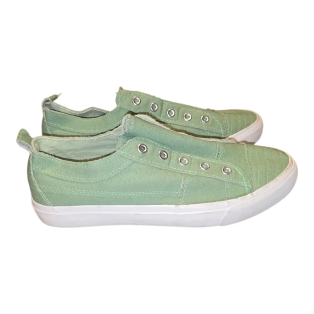 Corkys these sneakers